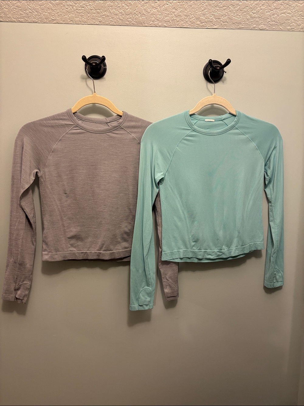 Athleta Girl Power Up Sport Length Top Bundle of 2, size Medium- EUC